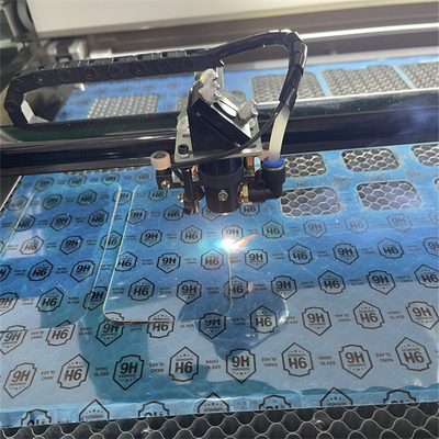 Daqin CO2 Mobilna maszyna do cięcia szkła hartowanego 80W