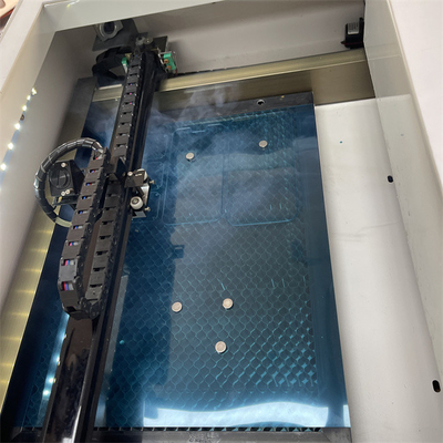 40KG System laserowego cięcia folii ochronnych do cięcia delikatnych materiałów o grubości poniżej 0,5 mm